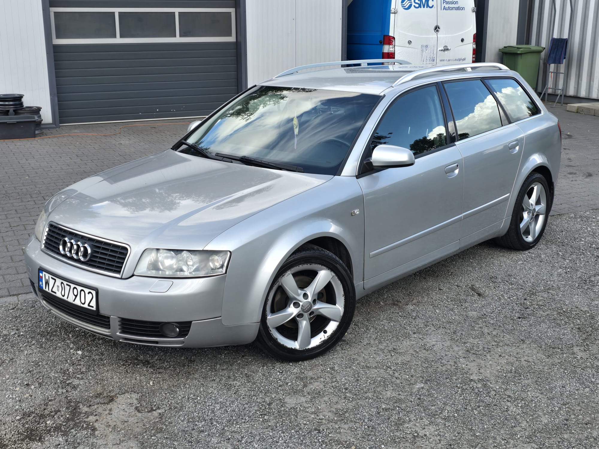 Audi A4 2002 — rear view