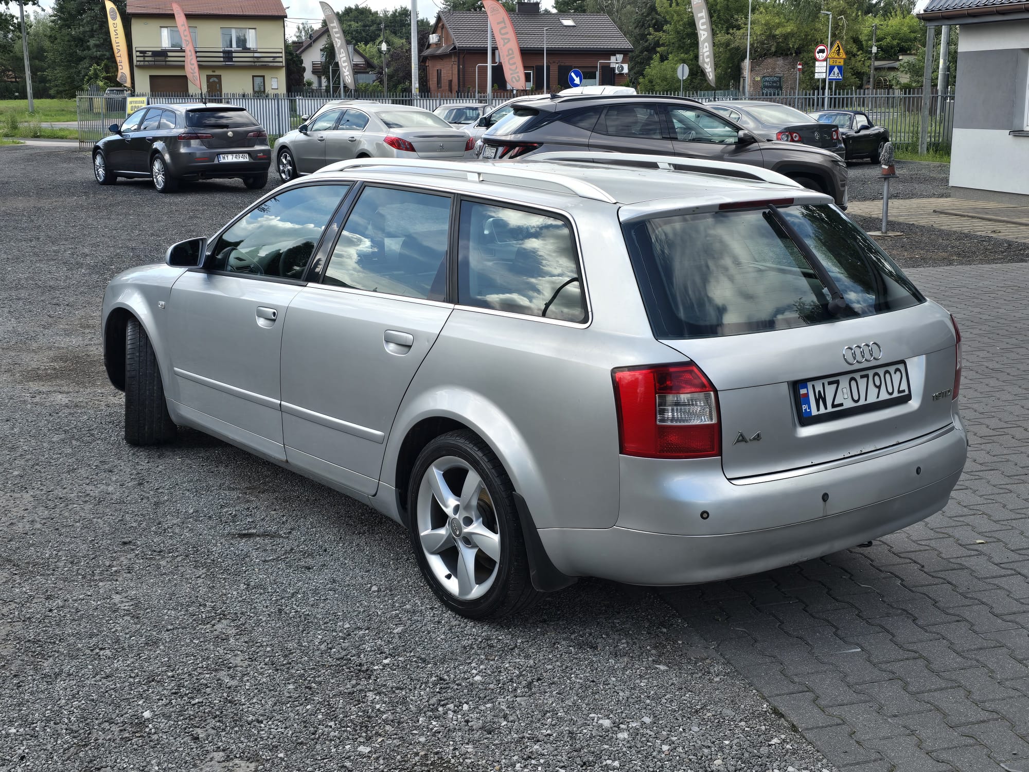 Audi A4 2002 — interior